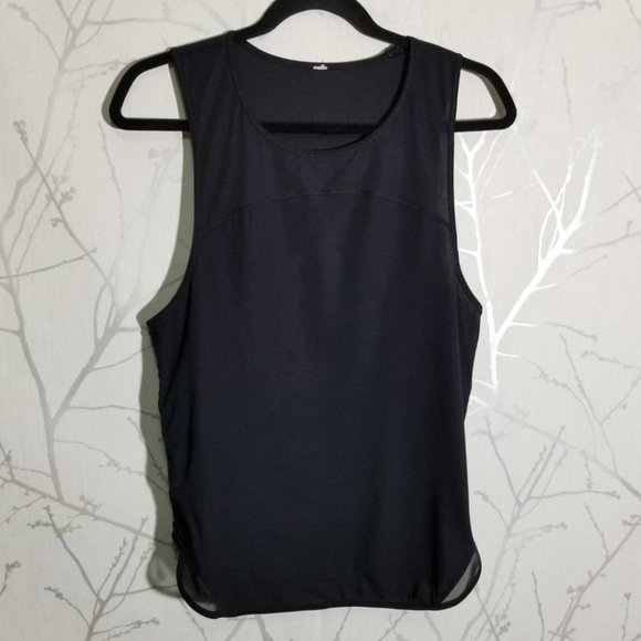 Lululemon Black UPF 50+ Making Moves Tank - Picture 2 of 5